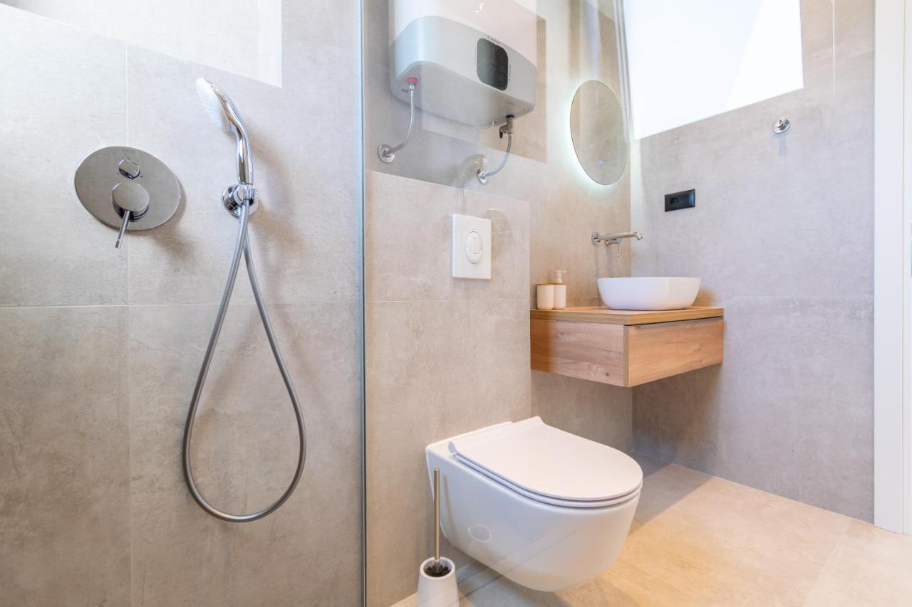 Apartmani Pino 1 Baška Voda Exterior foto