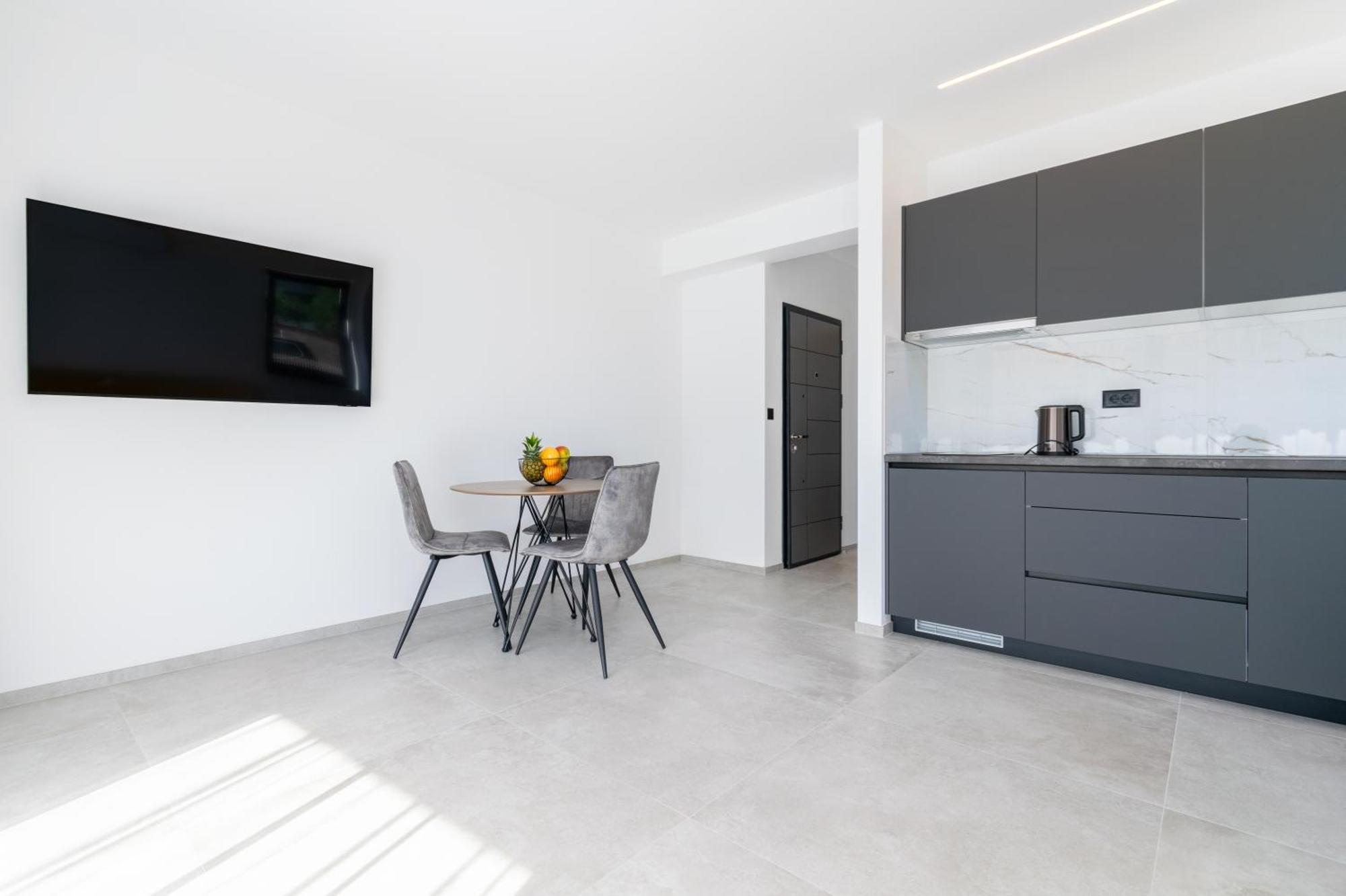 Apartmani Pino 1 Baška Voda Exterior foto