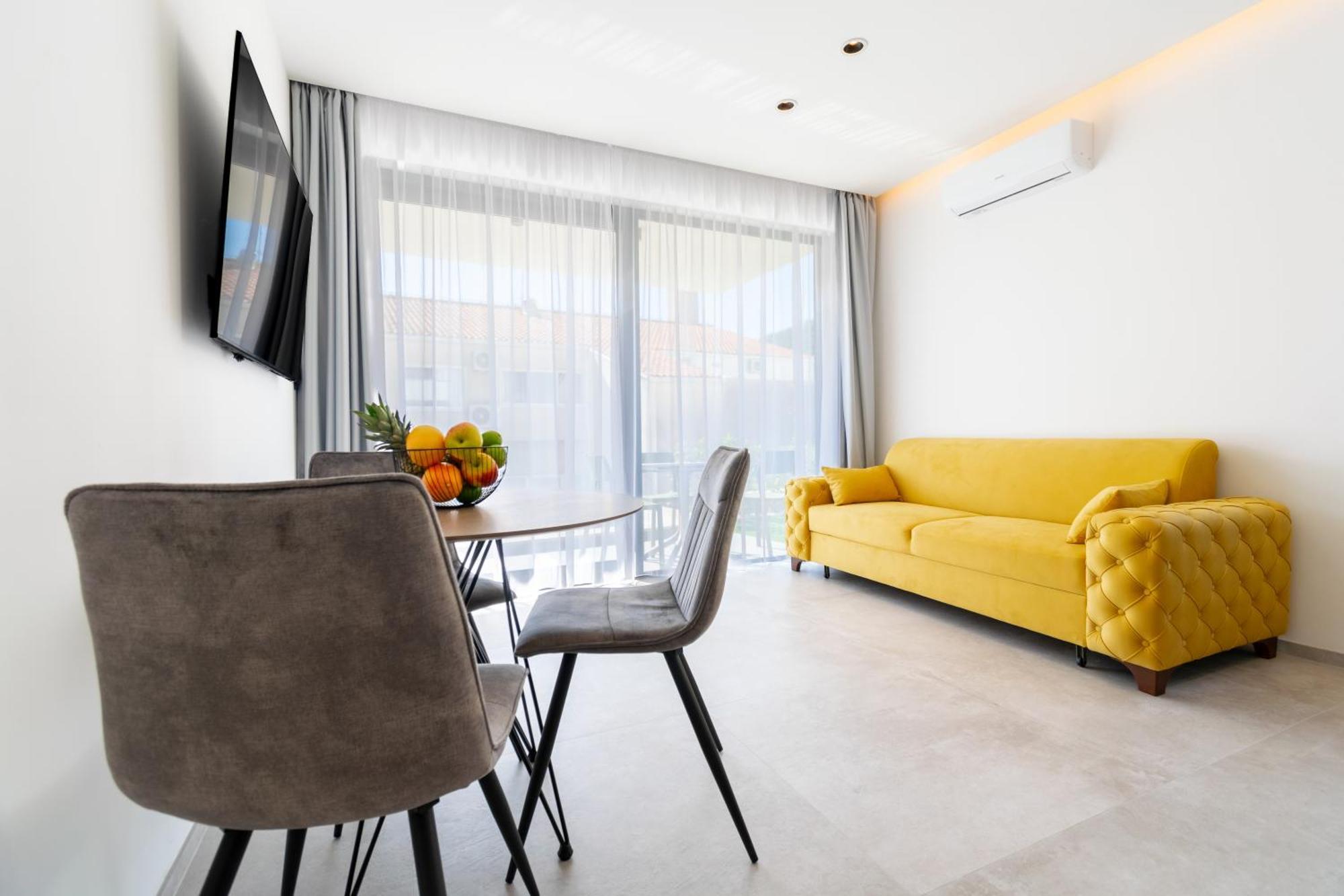 Apartmani Pino 1 Baška Voda Exterior foto