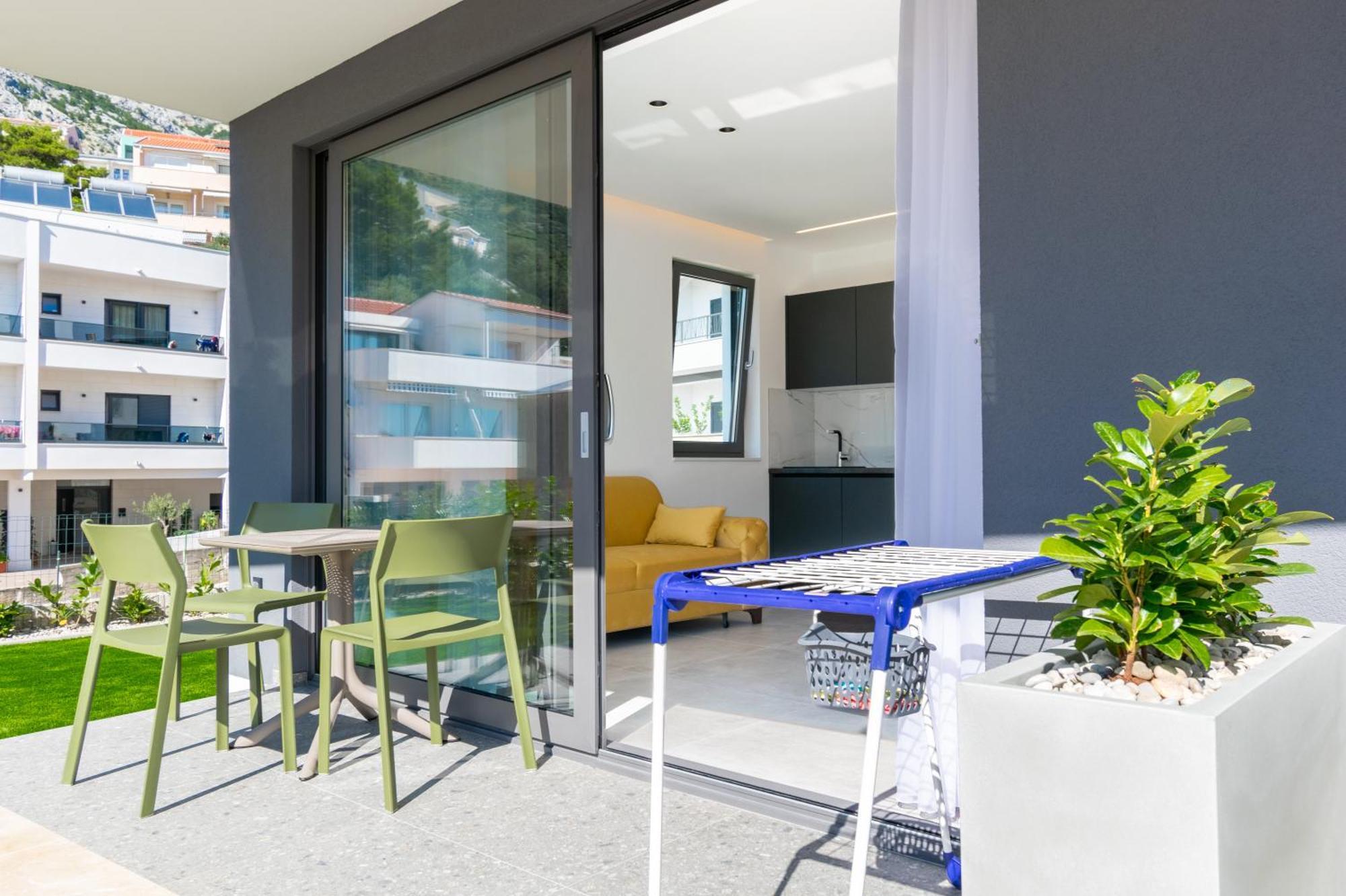 Apartmani Pino 1 Baška Voda Exterior foto